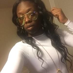 Meet your Posher, Amber